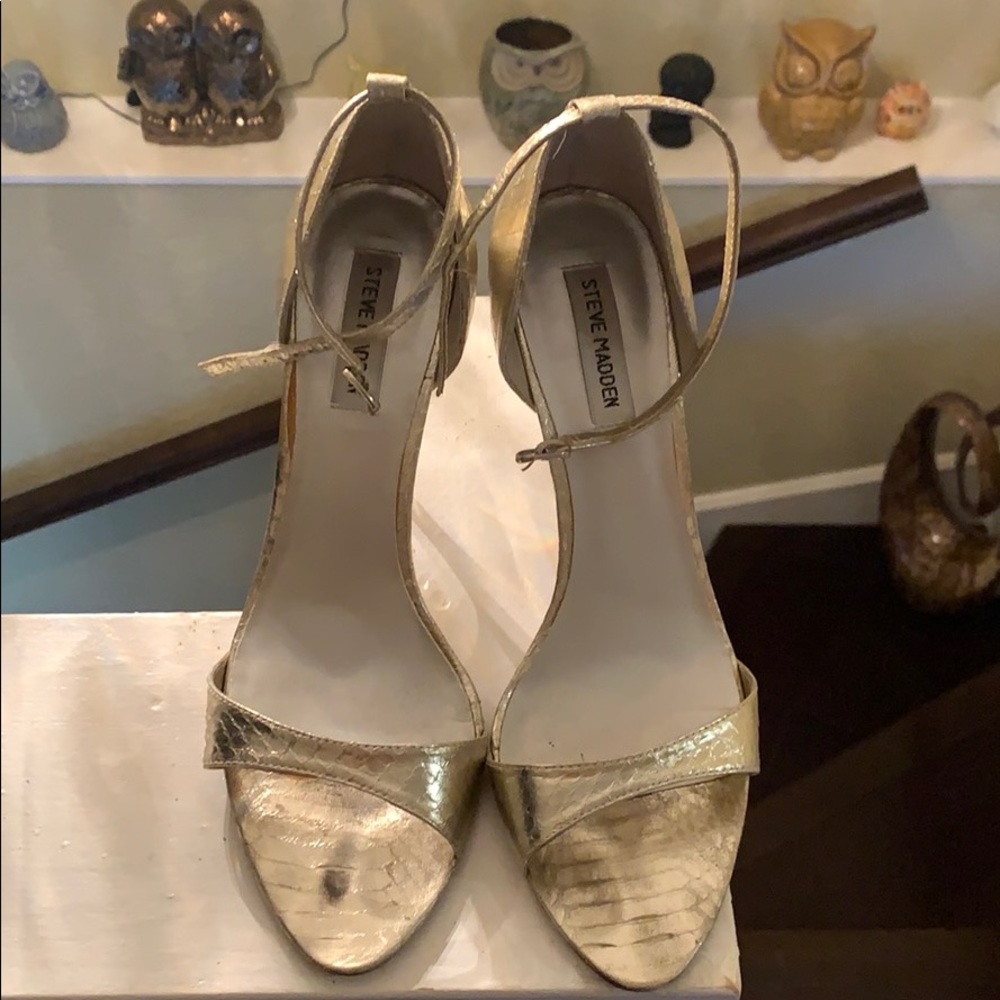 Gold leather ankle strap stilettos